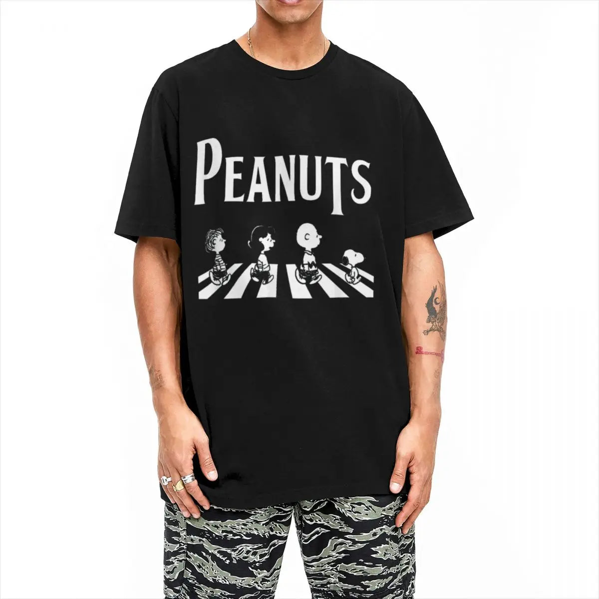 Peanuts Crossing Abbey Road Snoopy Charlie Brown Lucy Linus T-shirt